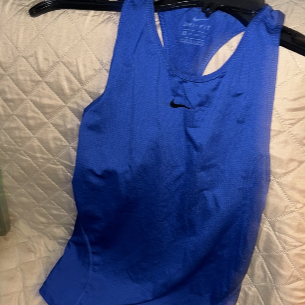 Nike Dri Fit XS blue women’s tank - Picture 2 of 5
